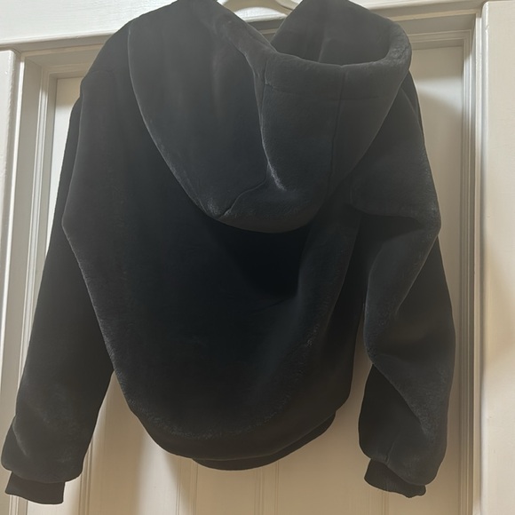 IVL Faux Fur Bomber - Picture 6 of 7